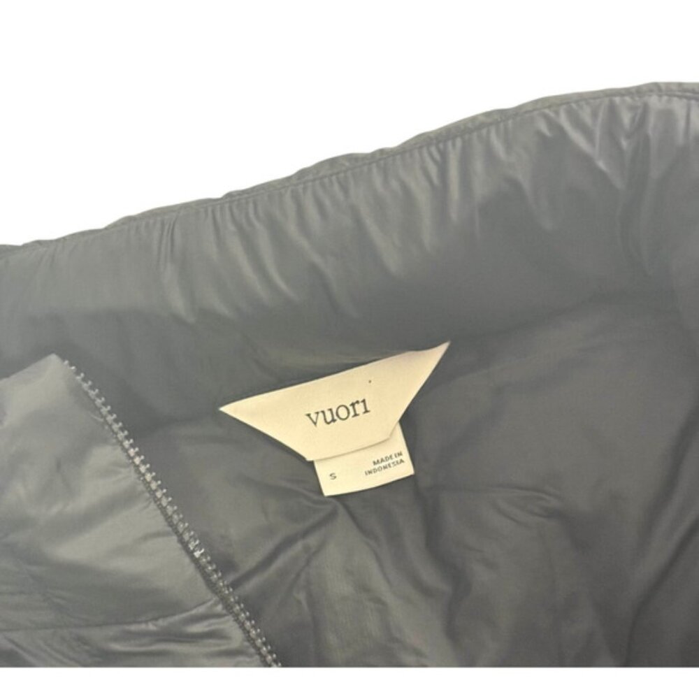NWOT Vuori Women's Coordinate Packable Down Jacket Black Size Small MSRP $298 - Picture 10 of 11